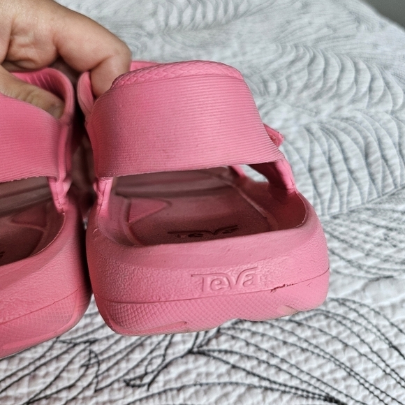 VGUC Teva Hurricane Drift Sandal Pink Big Kid 1 Waterproof adjustable - Picture 7 of 13